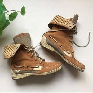 🚛 MOVING SALE 🚛 Sperry TopSider lace up boots